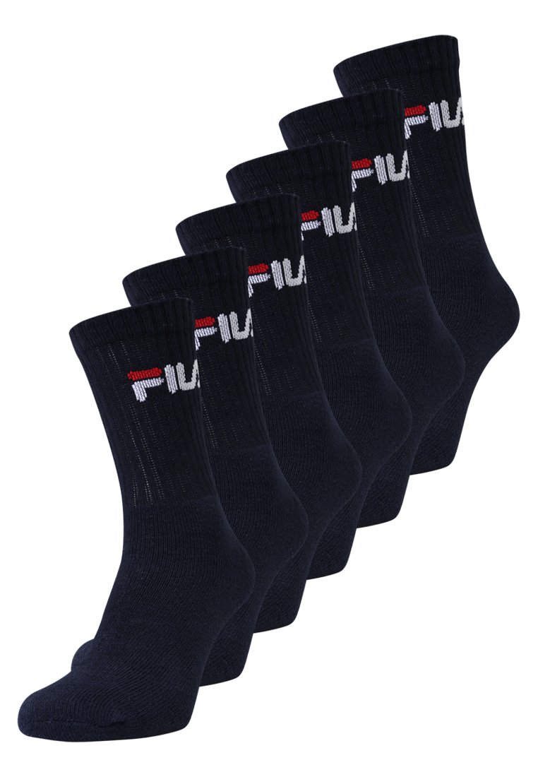 Calcetines de tripulación navy en un paquete de cinco, hechos de un material suave y elástico, con un logo en blanco y acentos rojos en el puño.