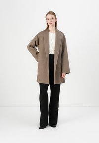 Selected Femme SLFALIA HANDMADE JACKET - Klassisk kåpe / frakk - fungi