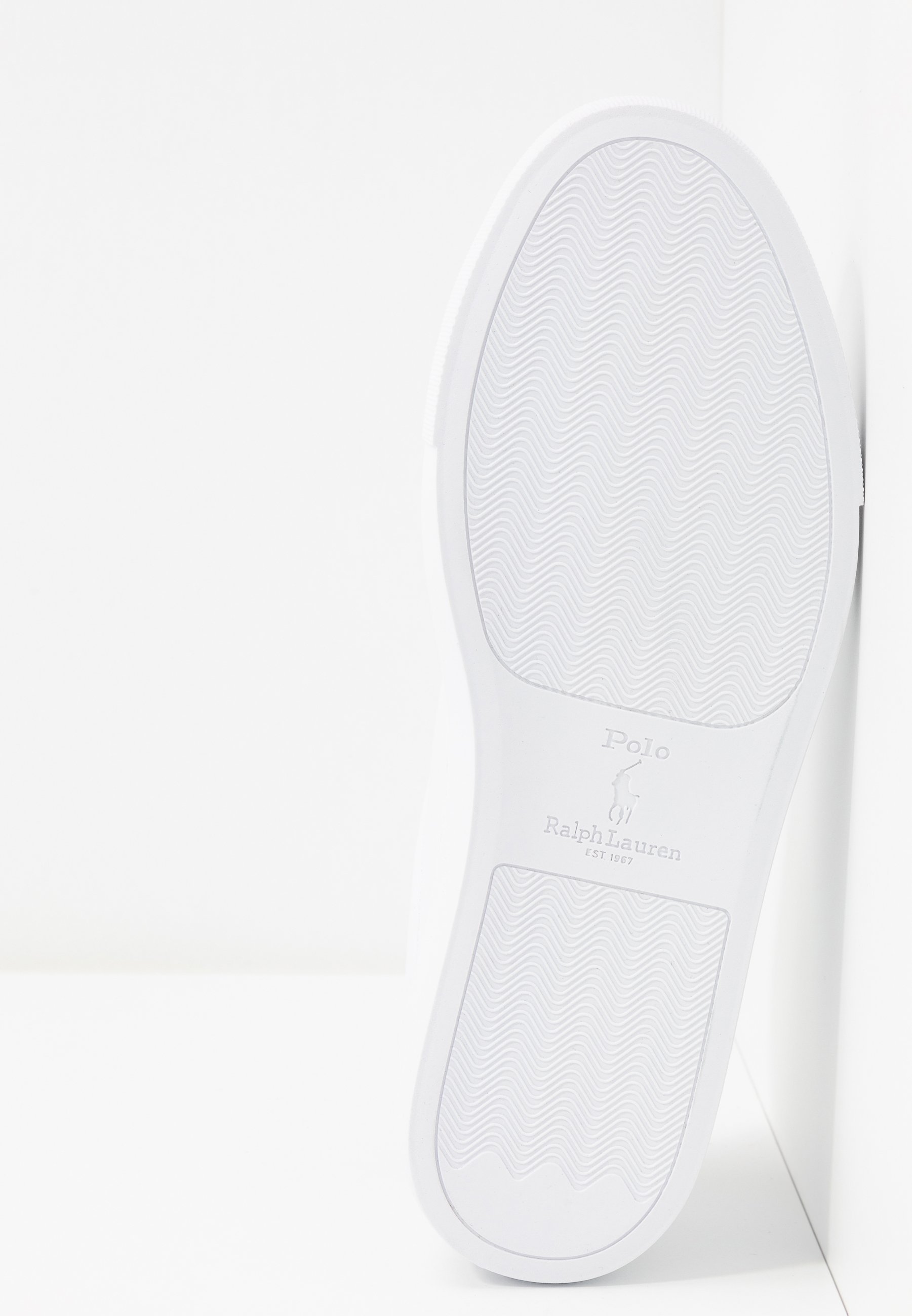 jermain athletic shoe