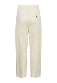 Pantalon taille haute de couleur crème avec une poche à rabat unique à l'arrière, dotée d'un bouton noir et une coupe droite.