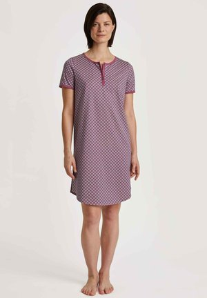 Camicia da notte a maniche corte, lunga fino al ginocchio, di colore viola con motivo a rombi, scollo rotondo e camicia con bottoni sul davanti. Tessuto morbido.