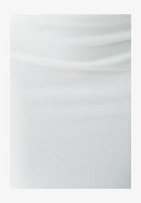 Unselected, white