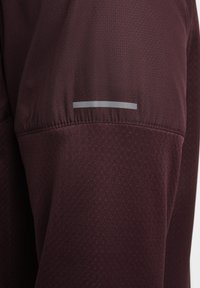 Nike Performance Chaqueta de running - bordeaux