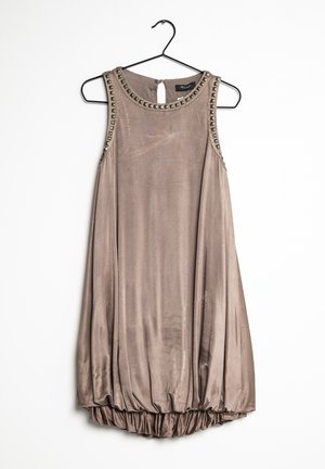 Day dress - brown