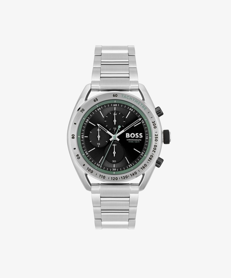 Montre chronographe en acier inoxydable argenté avec un cadran noir, un anneau tachymétrique vert, trois sous-cadrans et un bracelet en métal lié.