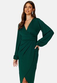 Bubbleroom LONG SLEEVE WRAP MIDI DRESS - Vardagsklänning - dark green