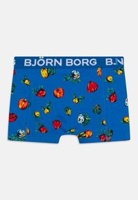 Plave bokserice izrađene od mekanog materijala, s živopisnim uzorkom voća. Elastični pojas s bijelim logotipom "BJÖRN BORG".
