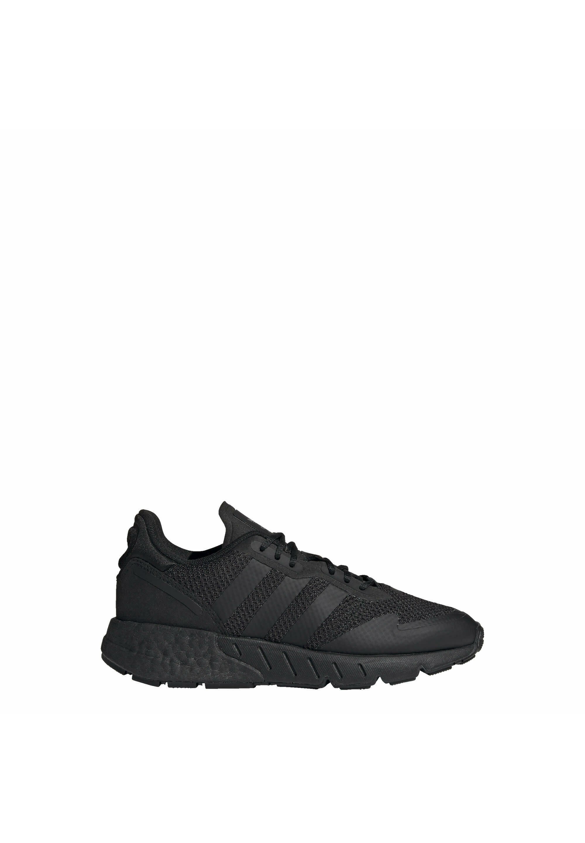 adidas low black