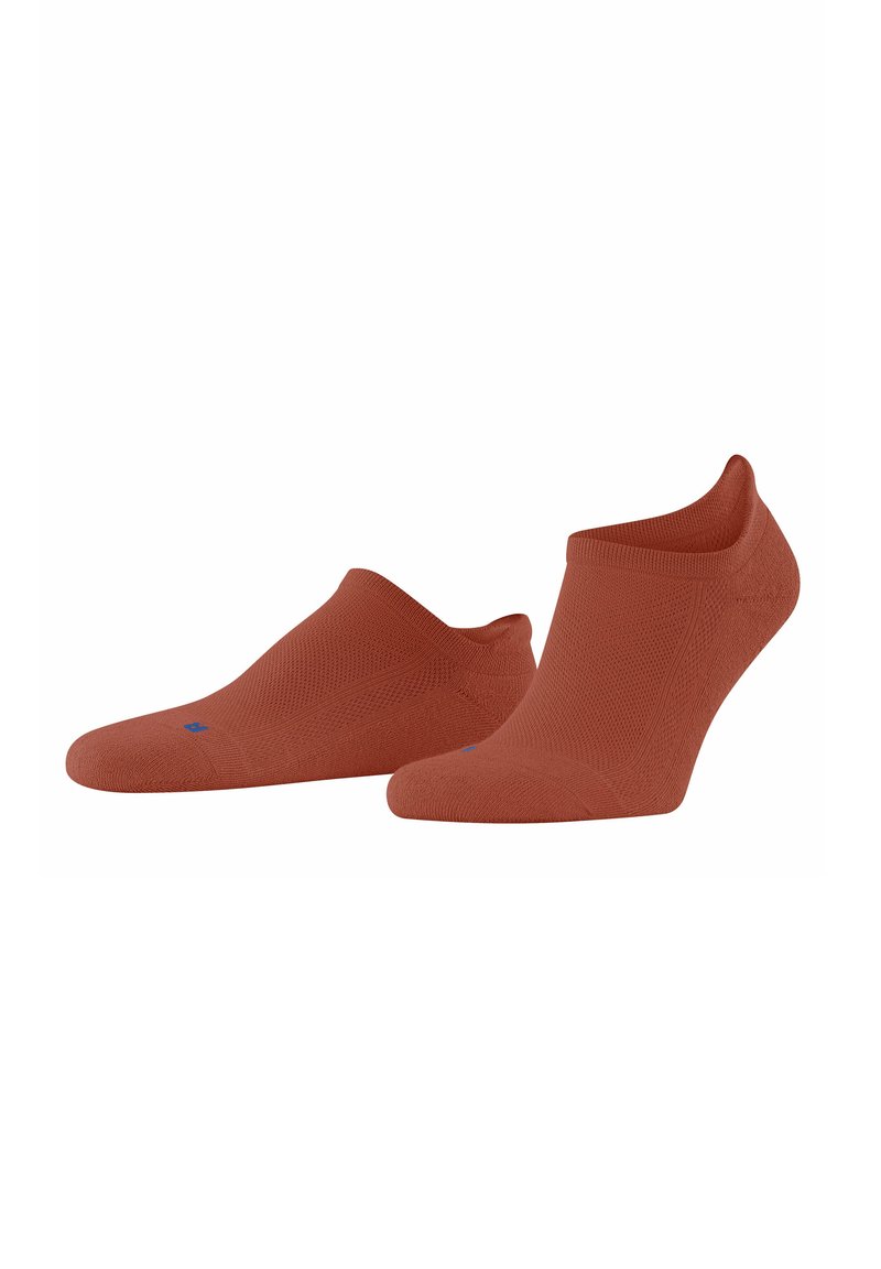 Kupferfarbene Knöchelsocken aus einem strukturierten Strickmaterial, mit verstärktem Zehen- und Fersenbereich für Langlebigkeit.