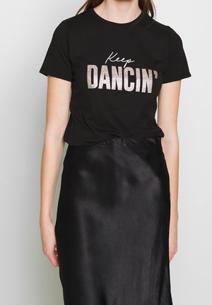 T-shirt z nadrukiem