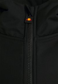 Ellesse Forro polar - olive
