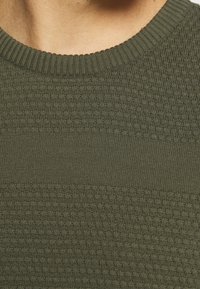 KnowledgeCotton Apparel Sweter