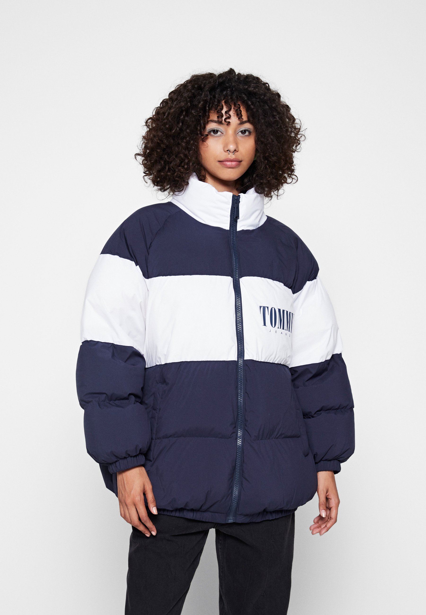 Tommy Jeans OVERSIZE FASHION PUFFER - Winter jacket - twilight 