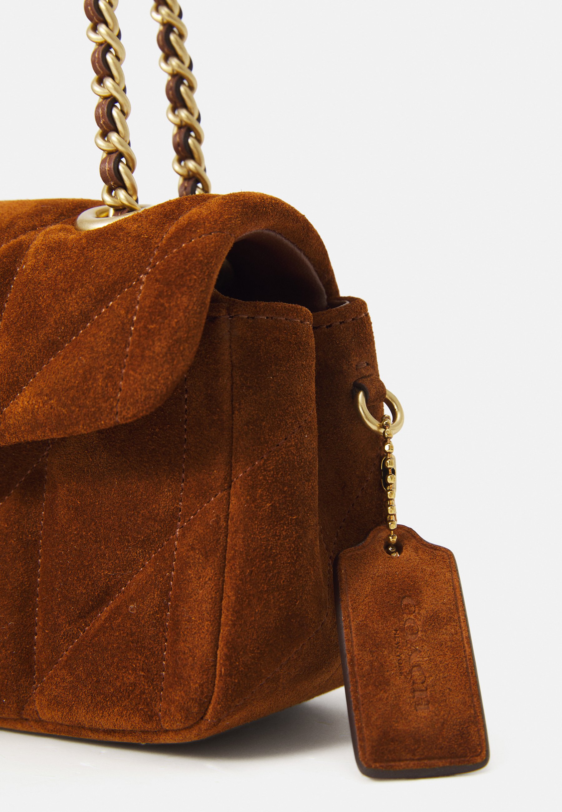 COACH TABBY SHOULDER BAG 20 WITH QUILTING - Geantă crossbody
