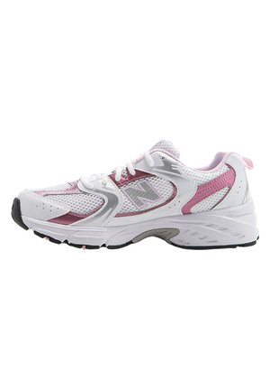 Baskets basses - pink