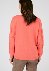 Damart À TORSADES ET BOUTONS  - Strickpullover - corail