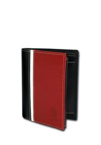 Portefeuille en cuir avec un panneau avant rouge et une bande blanche, un dos noir et des coutures blanches contrastées. Comprend un détail de logo en relief.