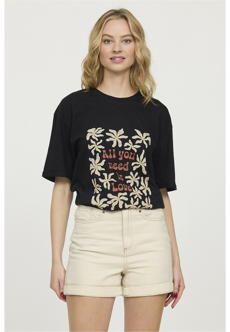 Lee Cooper NANOU - Short en jean - écru