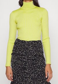 Selected Femme Sweter