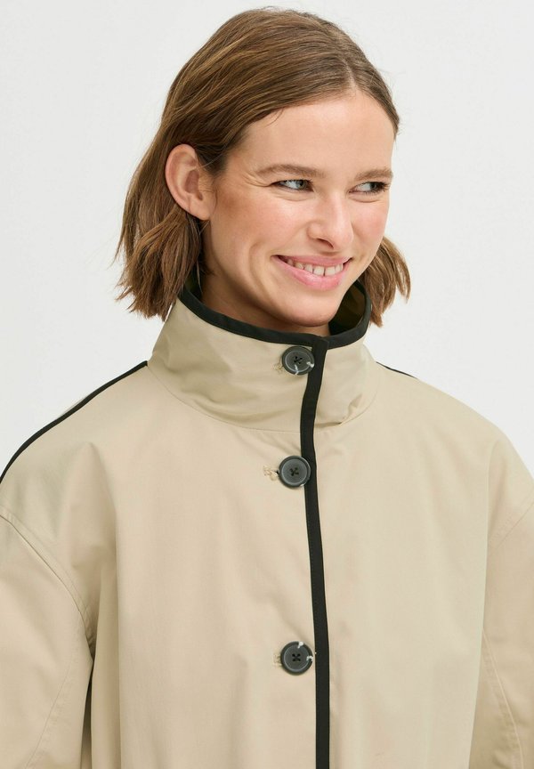 BYAMONA - Short coat - humus2