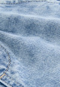 Next REGULAR FIT - Denimové šortky - light blue
