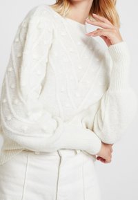 Nly by Nelly Strickpullover - white