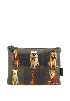 Bustina in pelle nera con illustrazioni colorate di sei cani vestiti con vari costumi e accessori, ciascuno in sezioni separate.