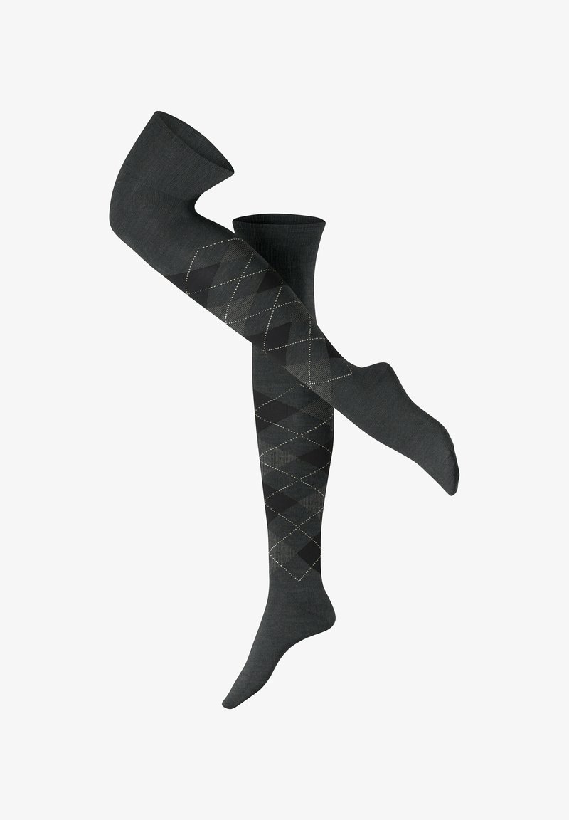 Calcetines grises hasta la rodilla con una textura suave, que presentan un patrón de diamantes en negro y gris claro, acentuados con finas costuras blancas.