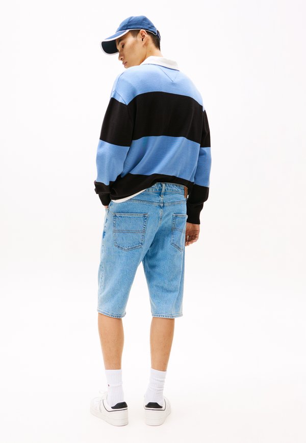 RYAN - Denim shorts - denim light3