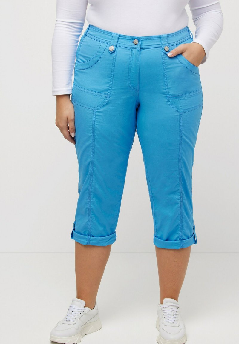 Ulla Popken 7/8 RETROUSSABLE POCHES - Pantalon classique - blue