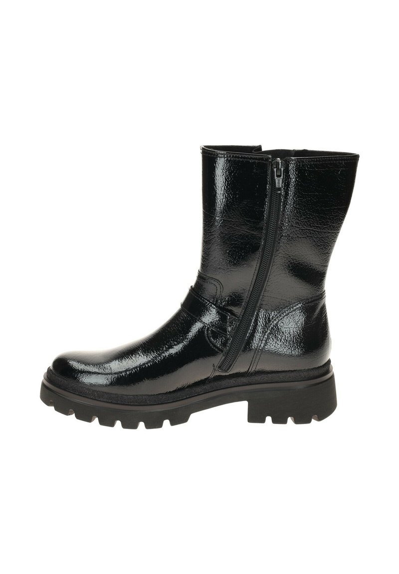 Zwarte enkellaarsjes met een glanzende lakafwerking, voorzien van een zijrits, geribbelde details en een chunky, textuur rubberen zool.