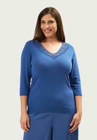 Unausgewählt, blue