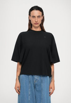 COUTURE SQUARE - T-shirt basique - black
