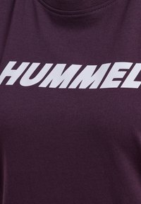 Hummel TEE  - Camiseta estampada - plum perfect