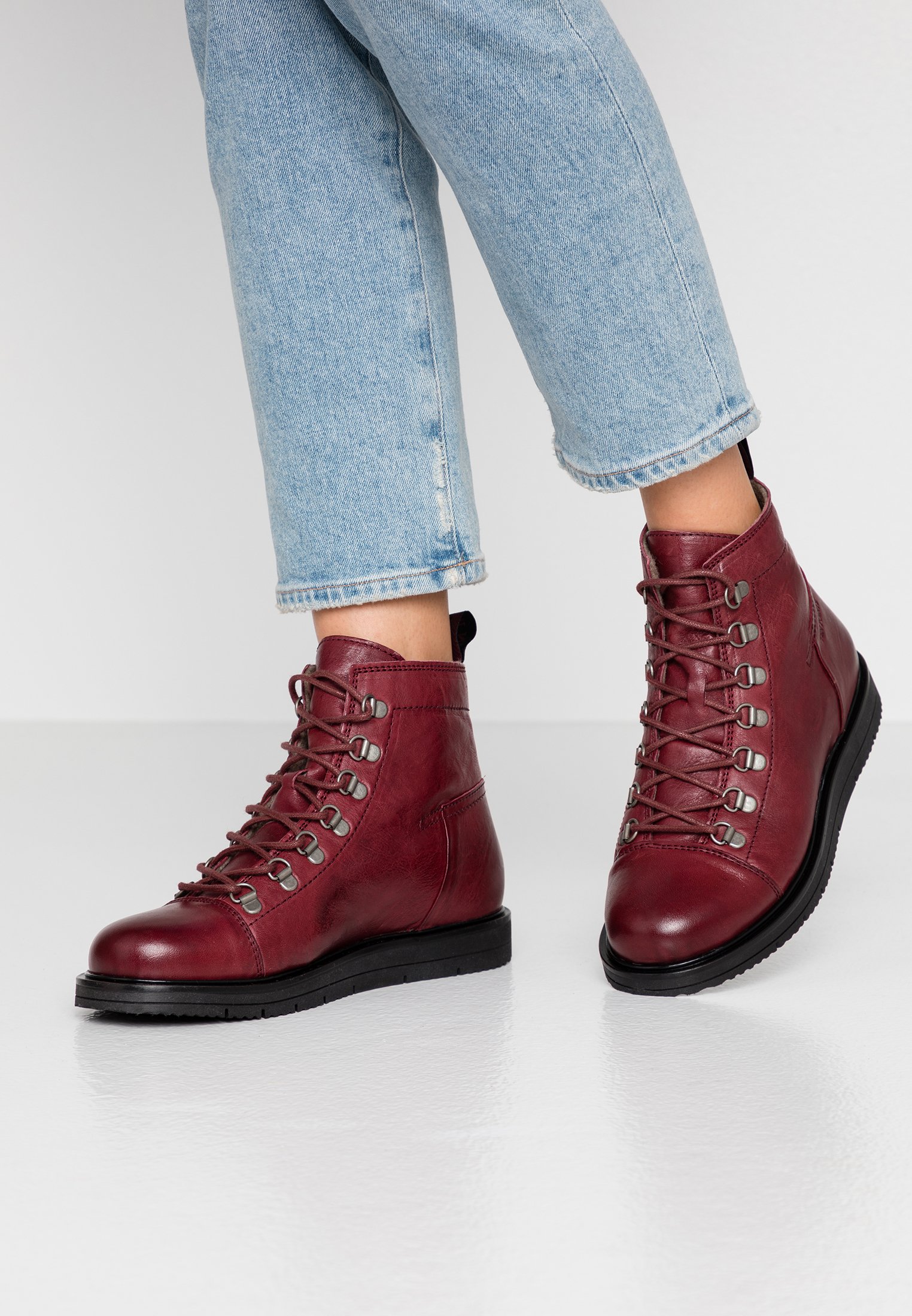 ten points boots uk