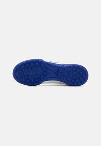 adidas Performance COPA PURE 2.0 LEAGUE TURF KIDS - Kopačky na umělý povrch - footwear white/lucid blue/solar red