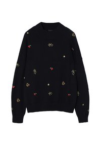 Maglione navy con collo a giro ribattuto, caratterizzato da ricami oro e rosso di ciliegie, stelle e loghi distribuiti uniformemente sul tessuto.