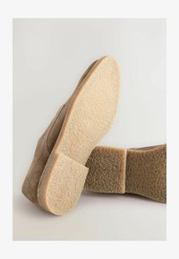 Ikke valgt, tan brown