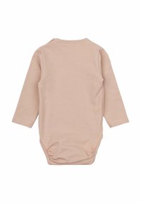 Långärmad babybodysuit i mjukt, ljust beige bomull, med rund halsringning och samlade tryckknappar i botten.