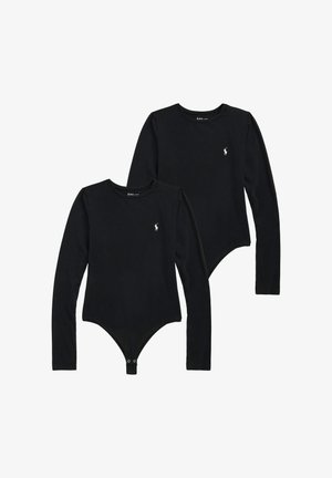 Twee zwarte bodysuits met lange mouwen, ronde hals en drukknoopsluiting bij het kruis, elk met een klein wit geborduurd logo op de borst.