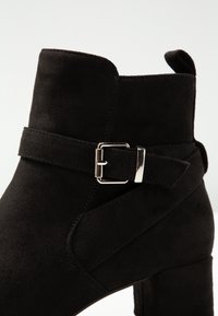 Anna Field Stövletter - black