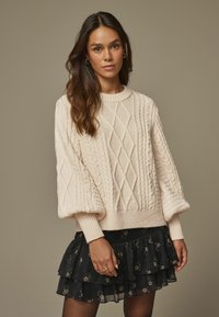 Laura Ashley CABLE  - Džemperis - cream