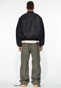 MJ Gonzales Bomberjakke - black