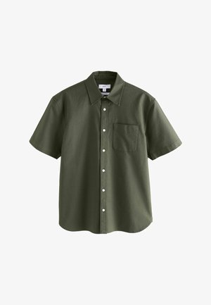 Cămașă cu mânecă scurtă din bumbac verde închis, cu guler cu butoni, buzunar frontal și nasturi albi pe clapetă.
