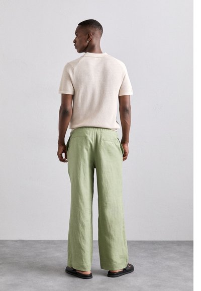 J.LINDEBERG NOAH PANTS - Nohavice - green