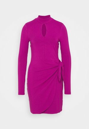 Robe fourreau - pink