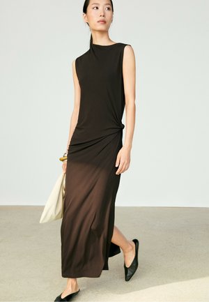 Massimo Dutti, ASYMMETRIC RUCHED MIDI DRESS - Maxikjoler - dark brown