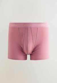 Roze bokserice od mekane tkanine, s prilagođenim dizajnom, oblikovanim džepom i pojasom s logotipom.