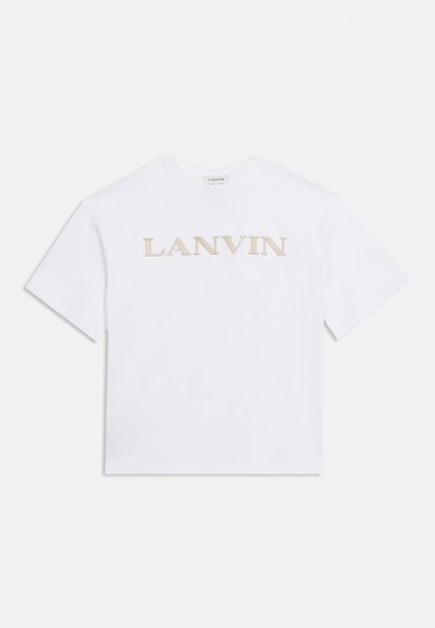 T-shirt blanc à manches courtes et col rond avec le texte "LANVIN" beige brodé sur la poitrine.