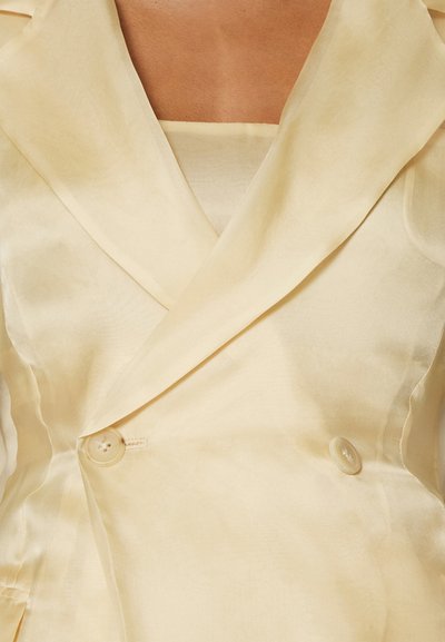 A.W.A.K.E. MODE FITTED JACKET WITH BACK CUT OUT - Σακάκι - beige